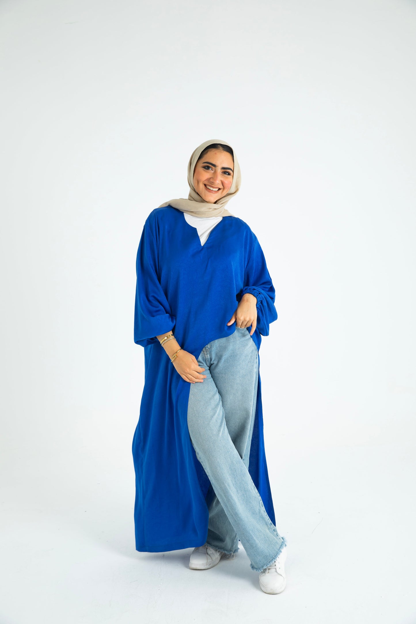 BLUE BLOUSE