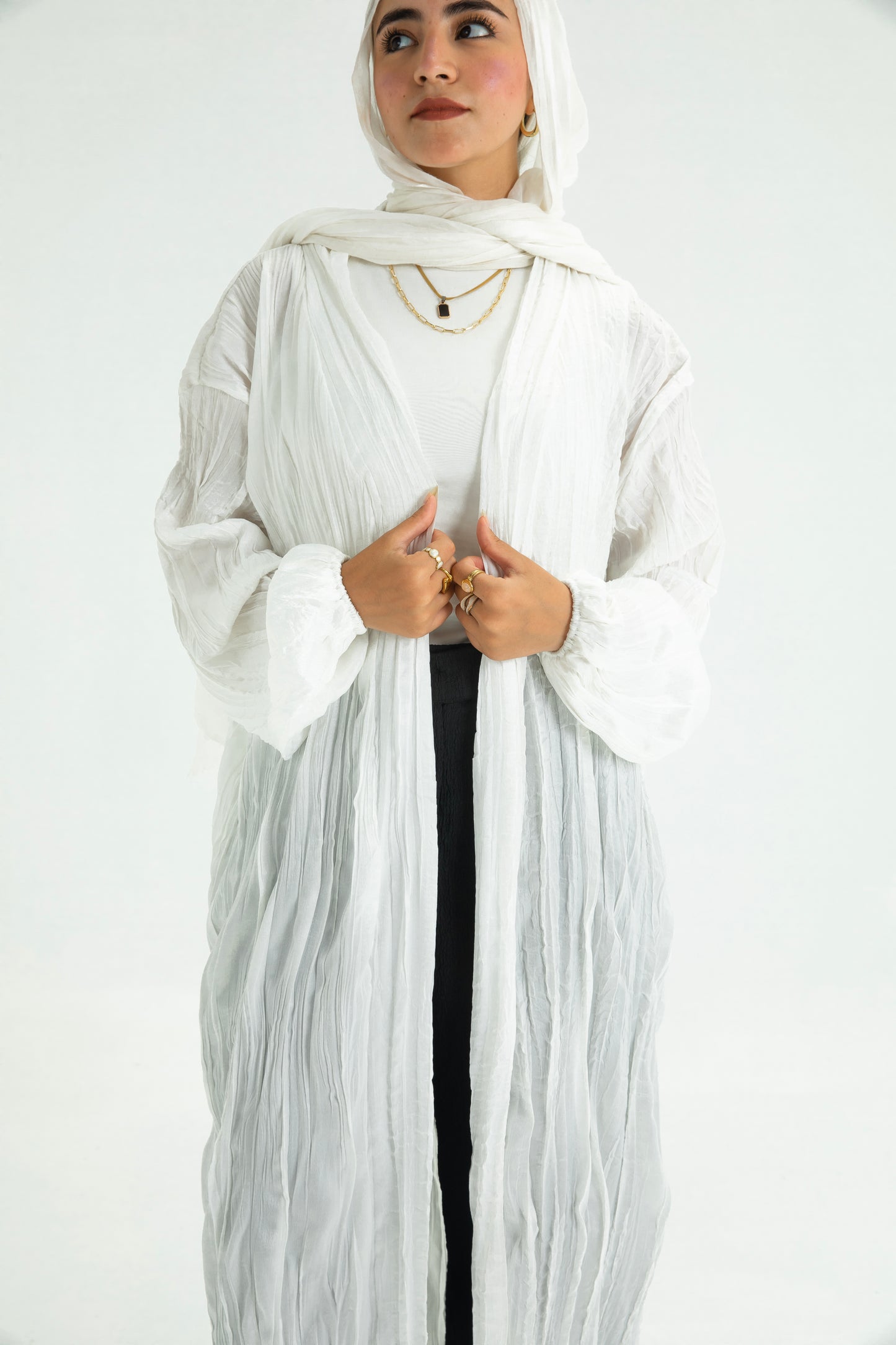 WHITE KIMONO