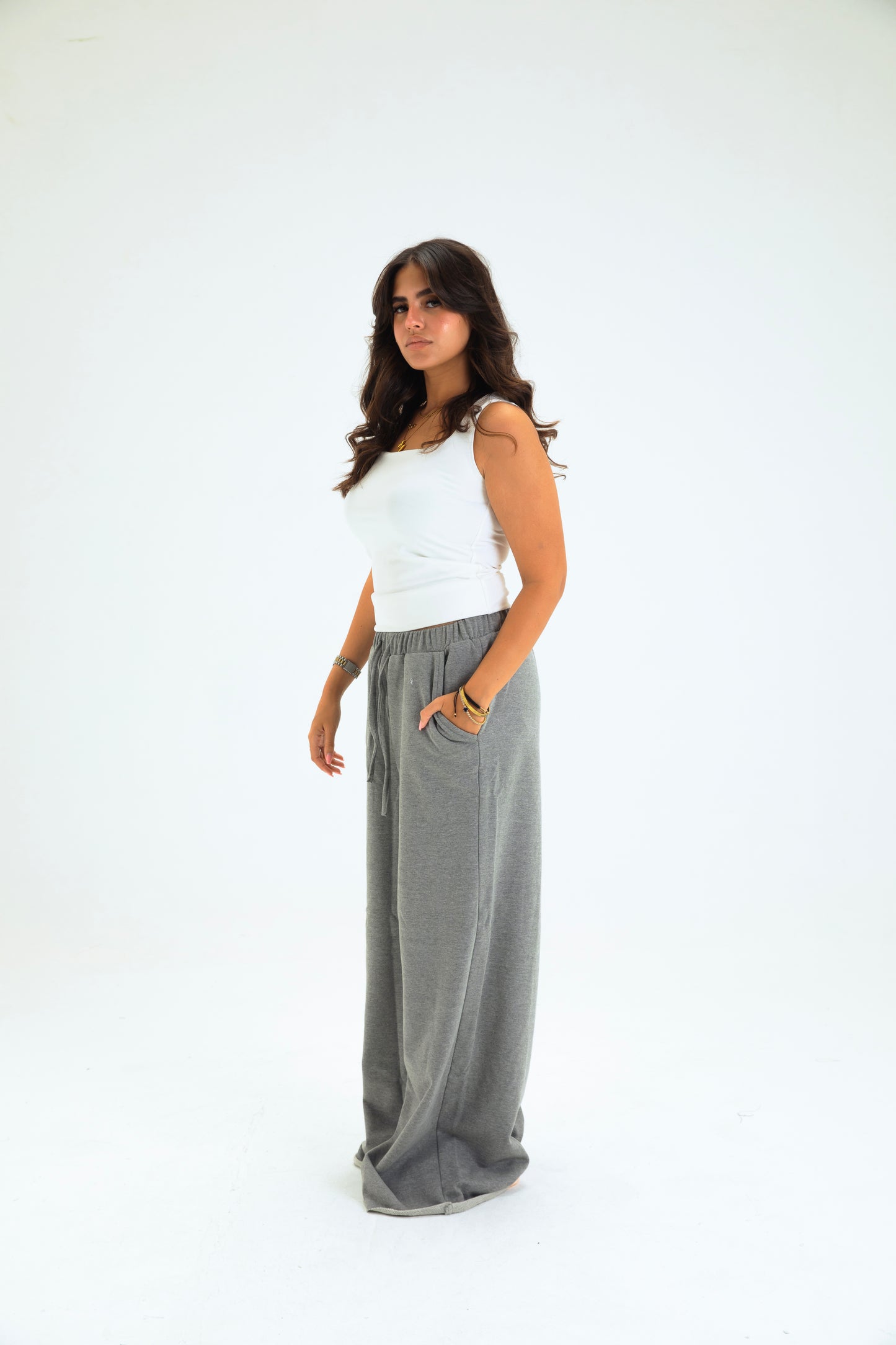 GREY TROUSER