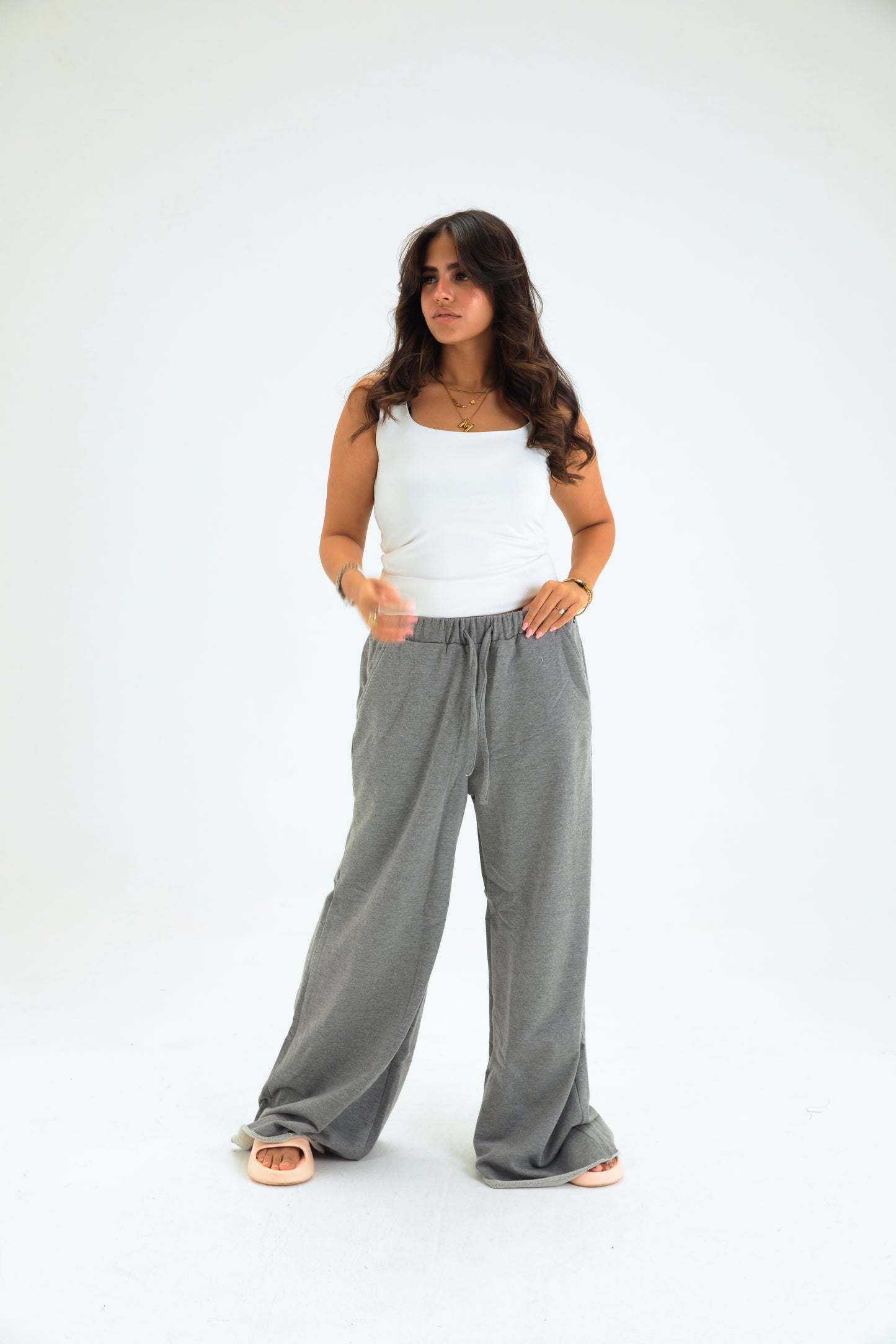 GREY TROUSER