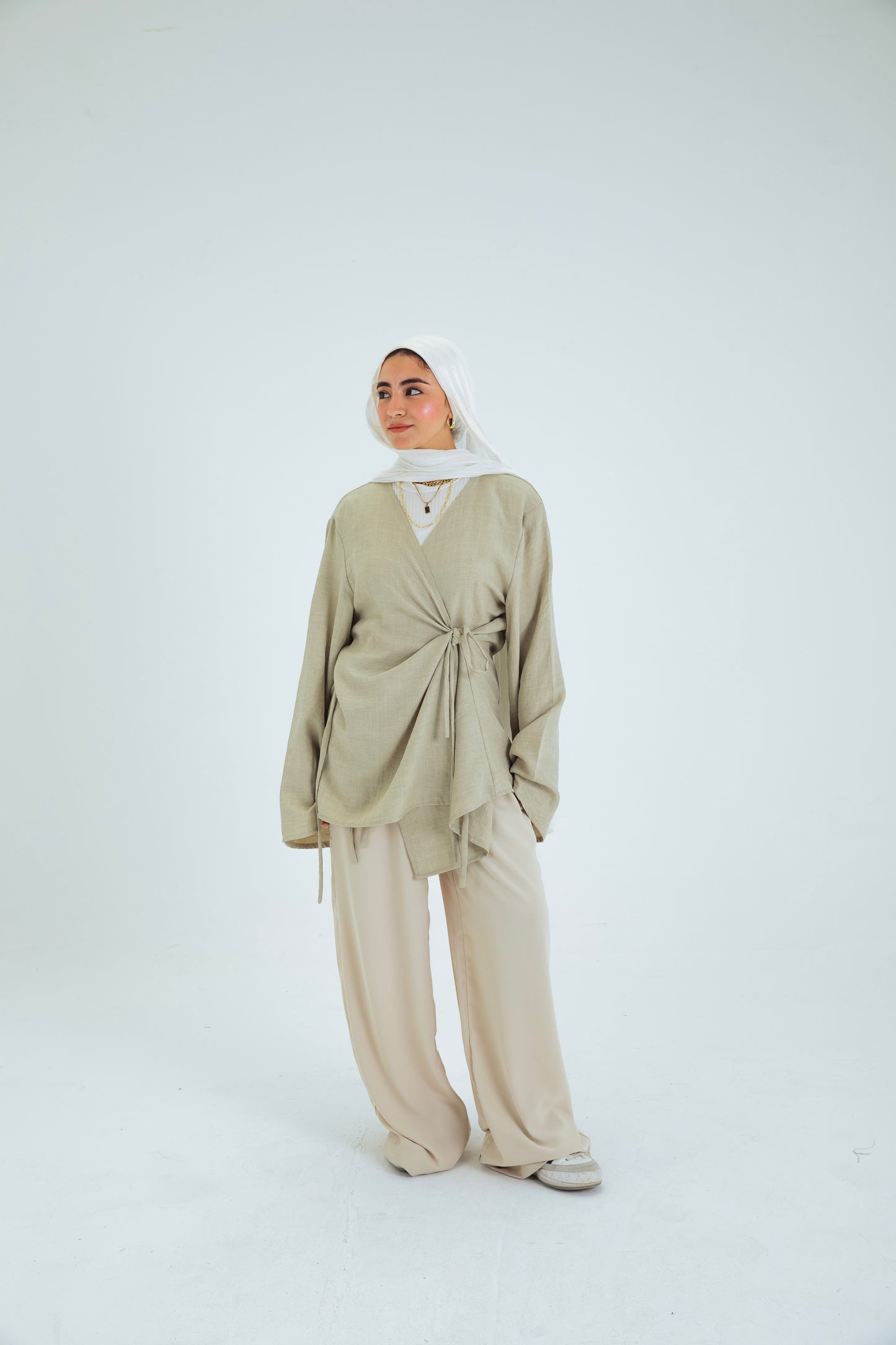 BEIGE BLOUSE