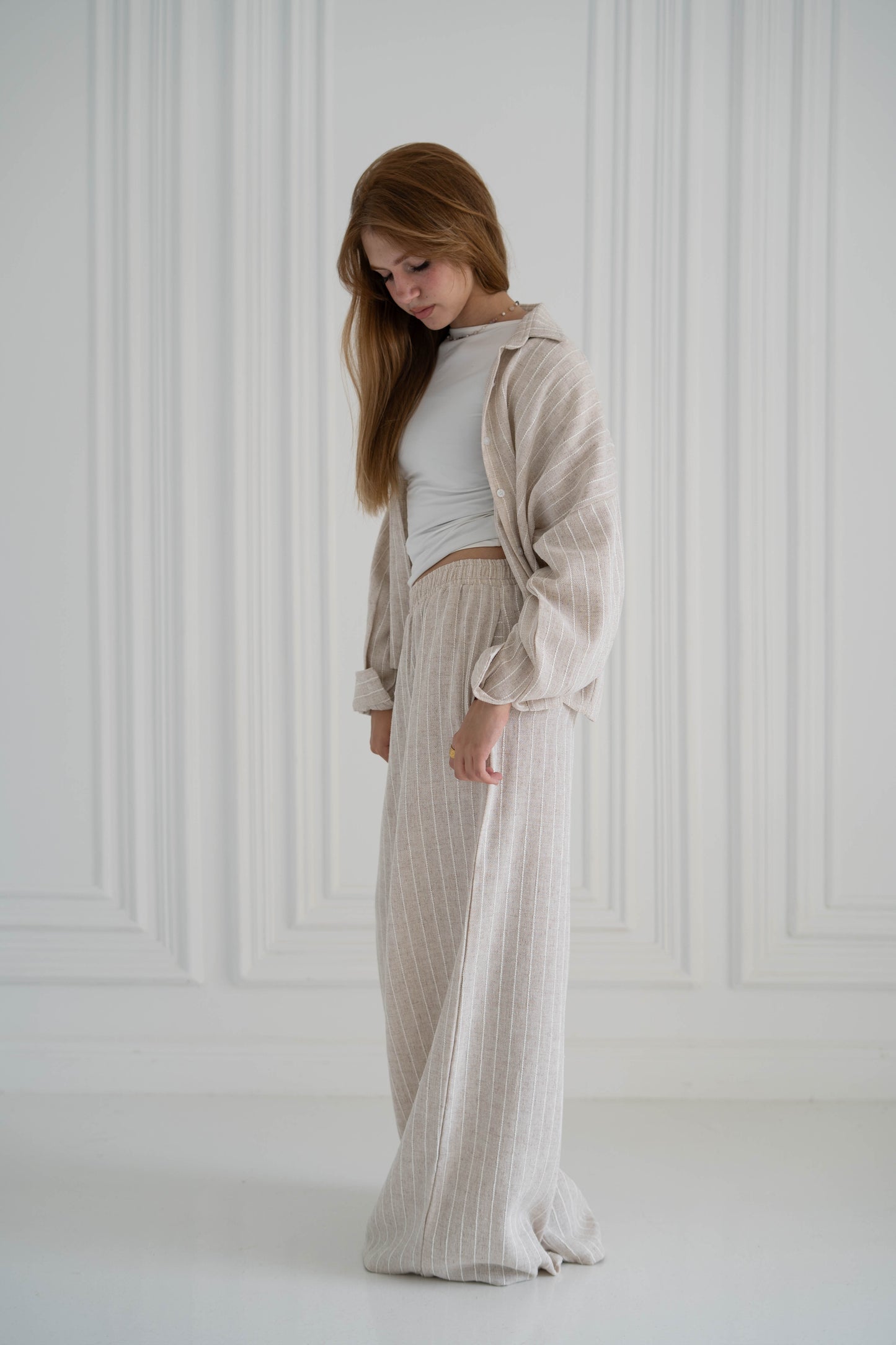Linen Suit Bage & White
