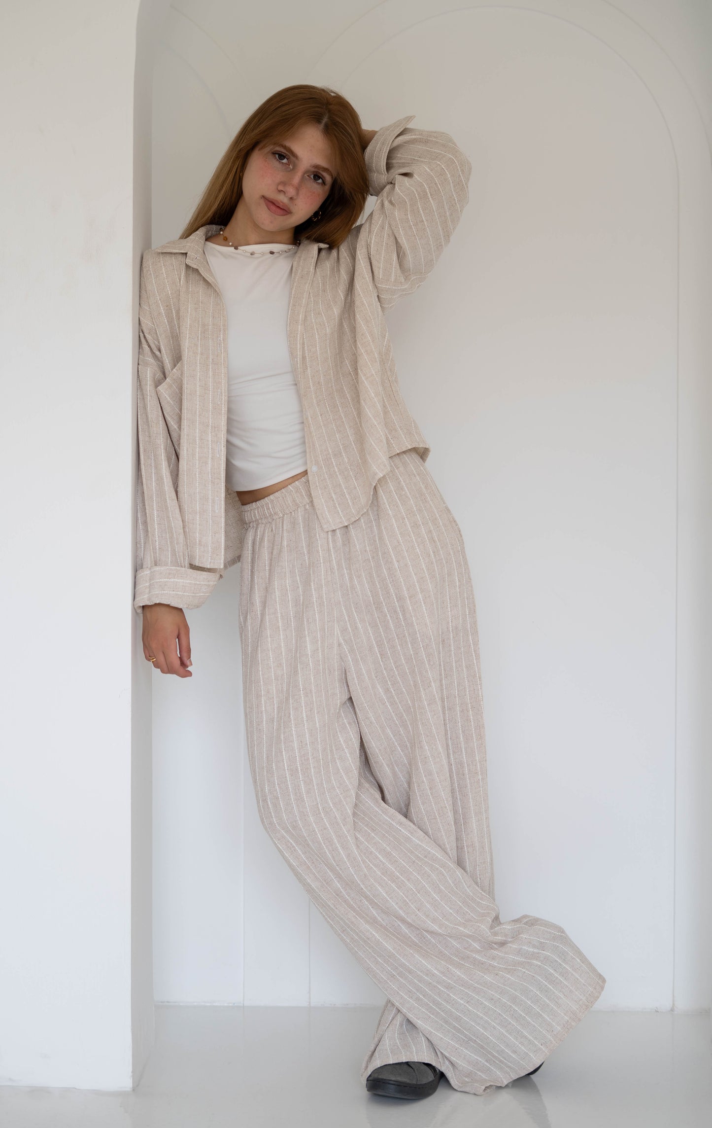 Linen Suit Bage & White