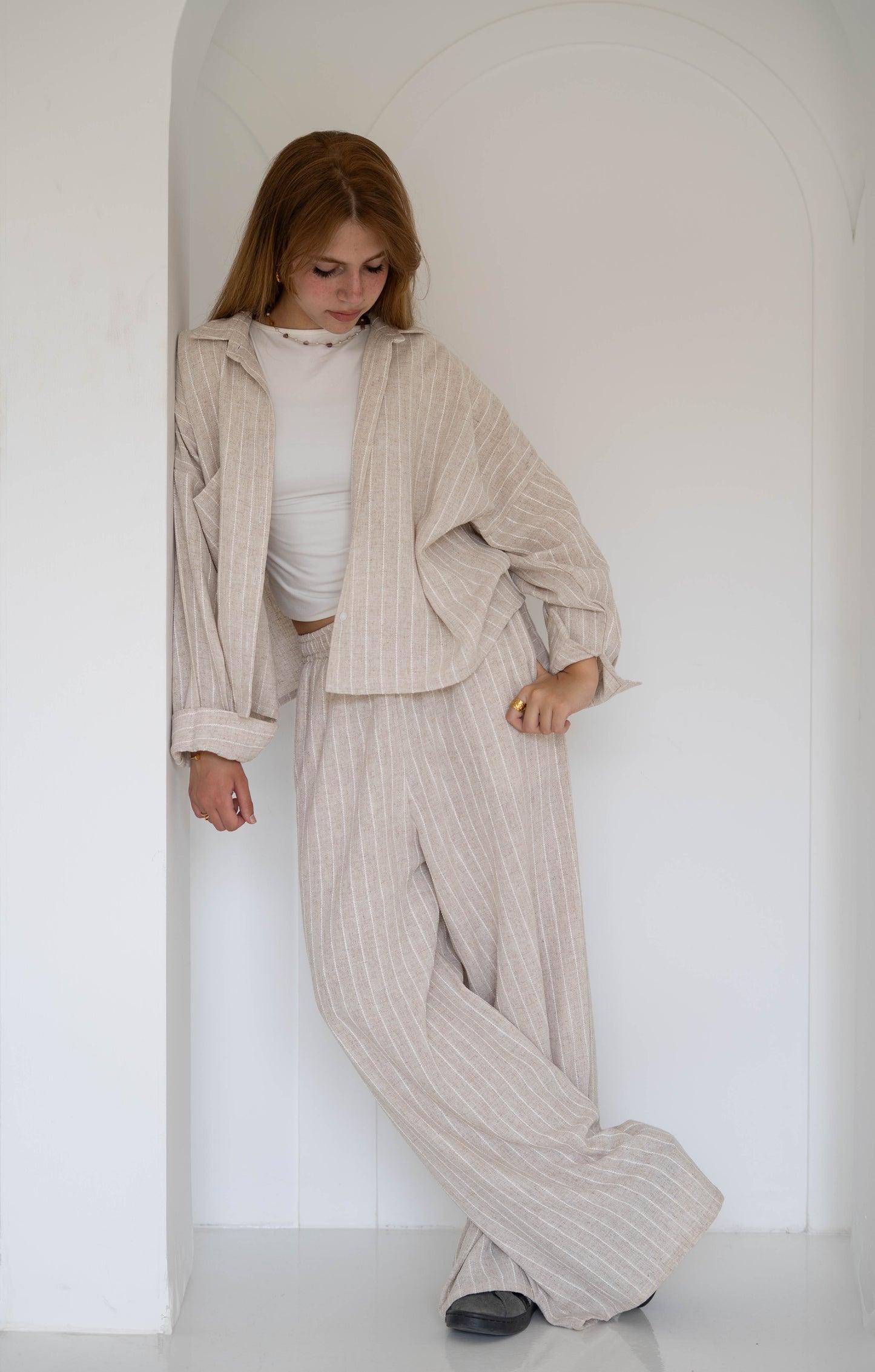 Linen Suit Bage & White
