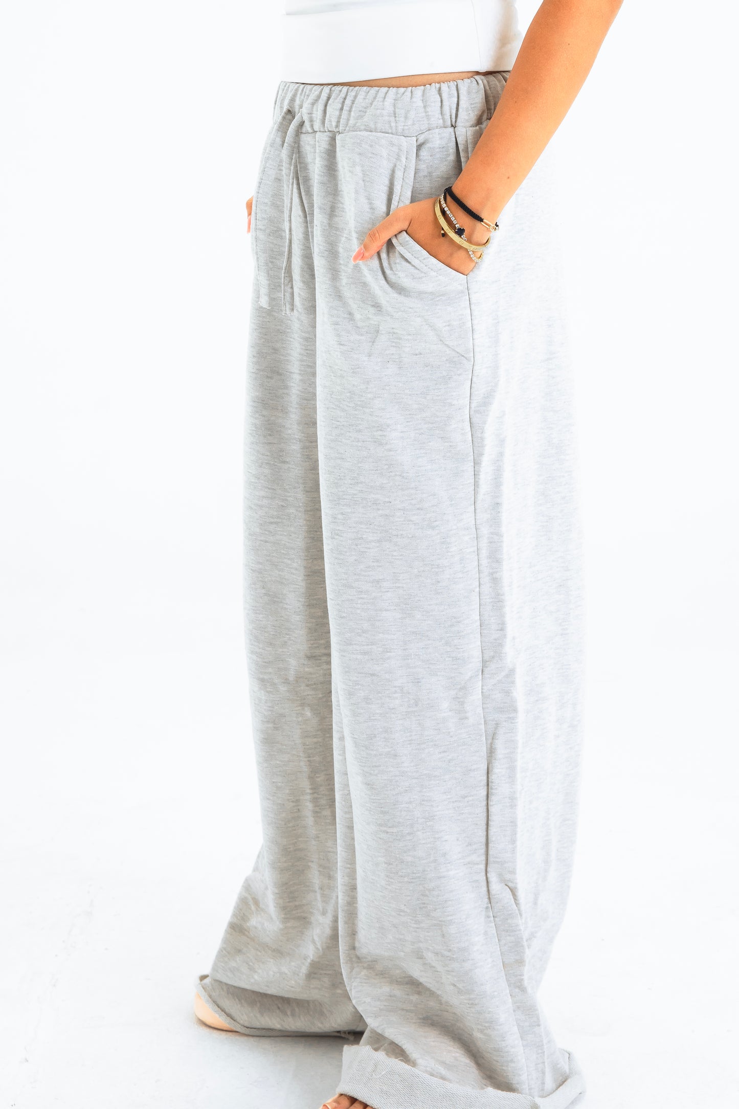 LIGHT GREY TROUSER