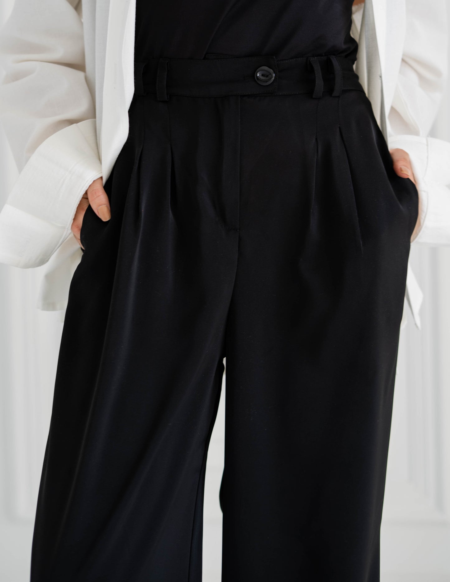 Pleated Flow Trouser - Black