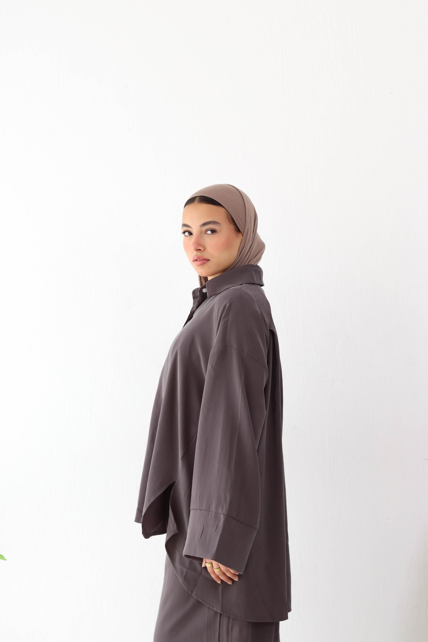 GRAY LAYAL SUIT
